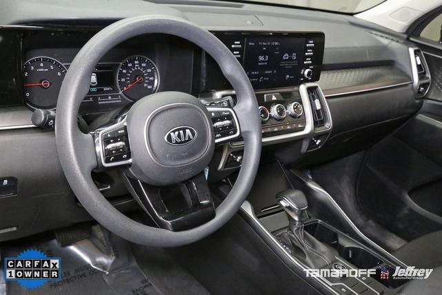 2021 kia sorento lx