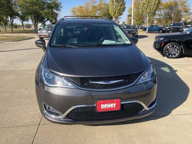 2019 chrysler pacifica touring l