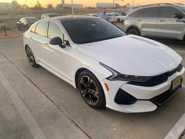 2022 kia k5 gt-line