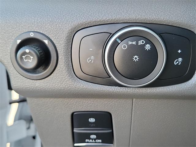 2023 ford transit-150 base