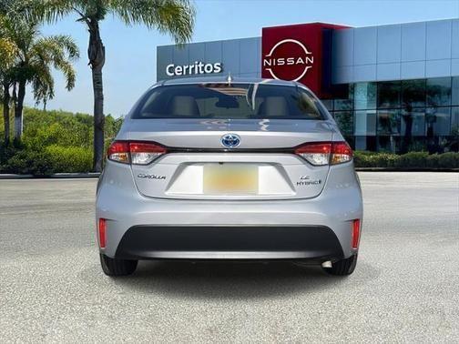 2023 toyota corolla hybrid