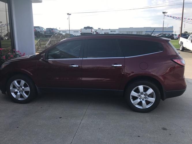 used 2017 chevrolet traverse awd lt w/ 1lt jasper, in 47546 for sale in boone, indiana