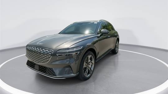 2025 Genesis GV70