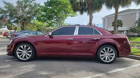 2019 Chrysler 300