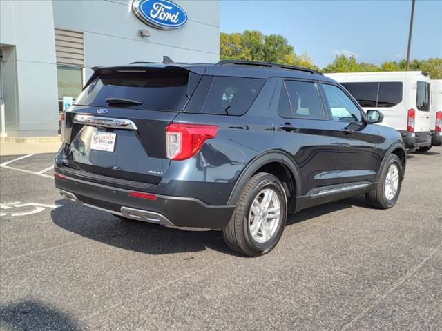 2022 ford explorer xlt