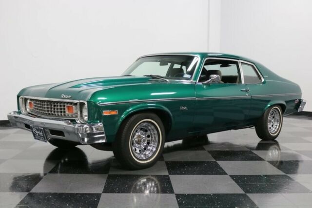 hatchback, rare chevy classic, 350 v8, auto, green
