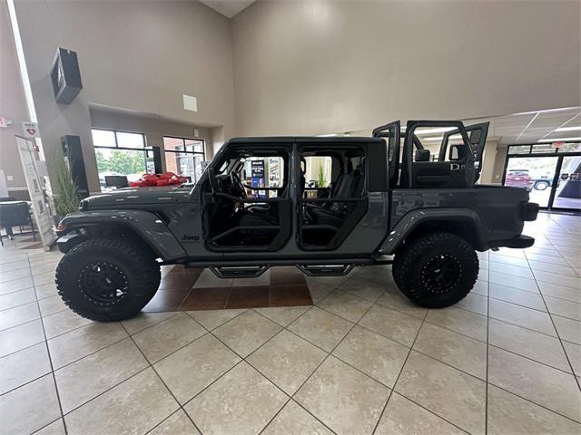 2024 jeep gladiator sport s