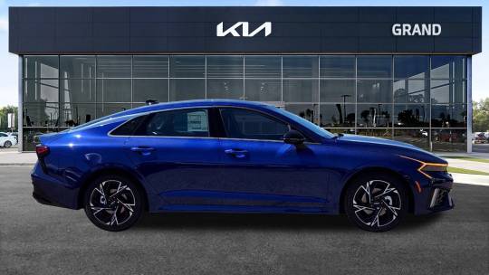 2025 Kia K5