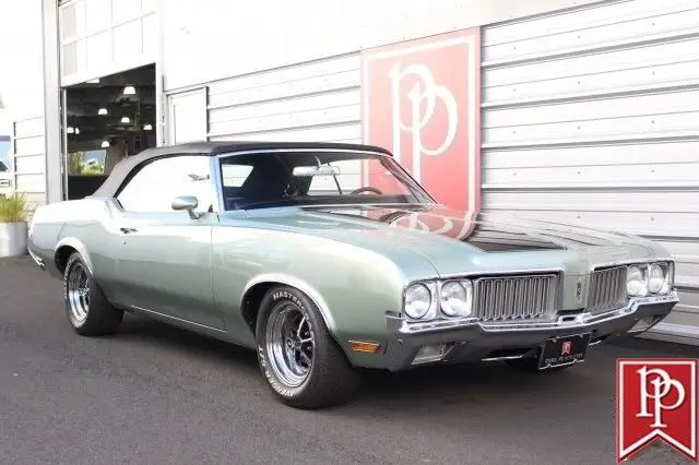1970 oldsmobile cutlass supreme convertible 0 seafoam green
