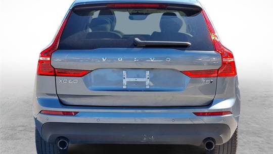 2021 volvo xc60 t5 momentum