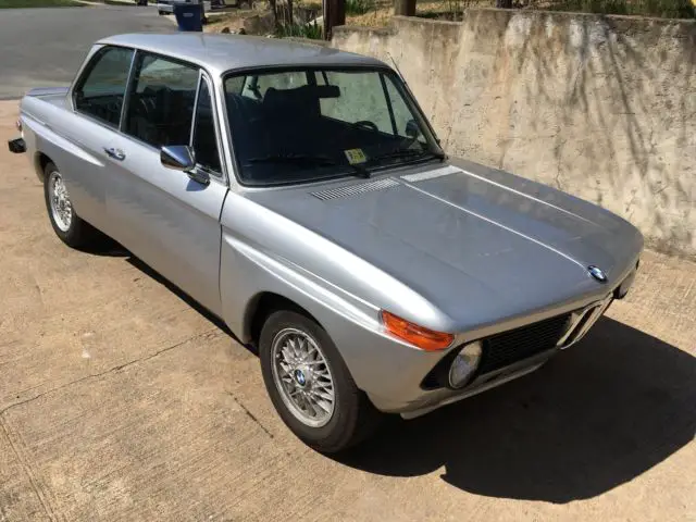 1975 bmw 2002 wide body weber 4spd factory a/c no reserve