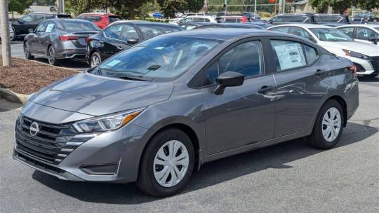 2024 Nissan Versa 1.6 s