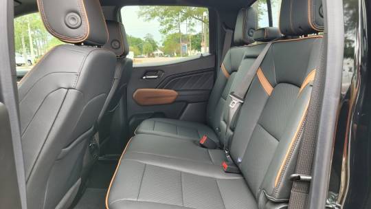 2024 GMC Canyon