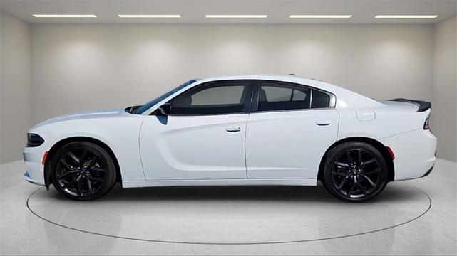 2021 dodge charger sxt