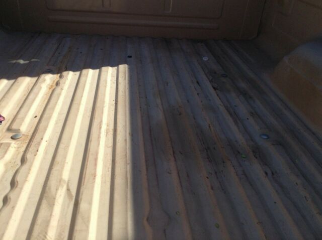 1984 ford f-150 short bed 6 foot bed no rust