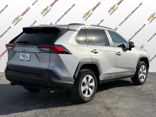2019 toyota rav4 le