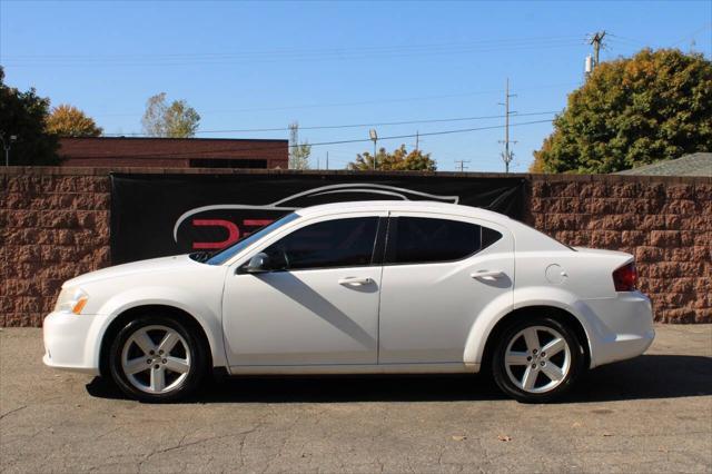 2014 dodge avenger se