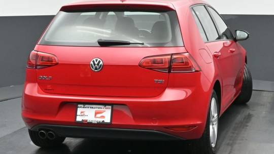 2017 Volkswagen Golf