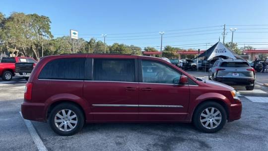2016 Chrysler Town & Country