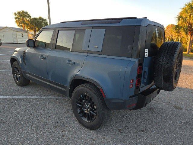 2020 land rover defender 110 se
