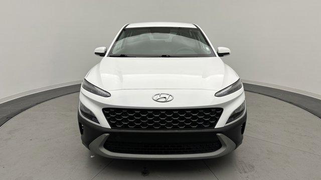 2022 hyundai kona se