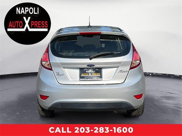2019 ford fiesta se