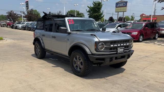2023 ford bronco base
