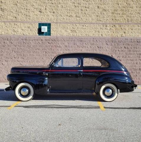 1941 ford deluxe base