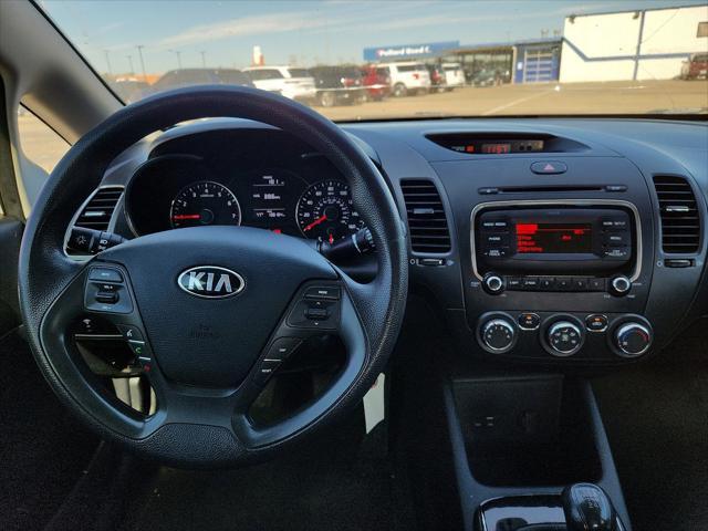 2017 kia forte lx