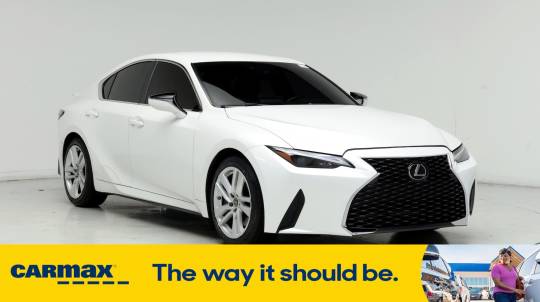 2021 Lexus IS