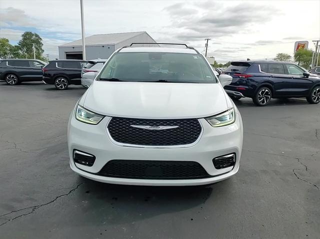 2022 chrysler pacifica touring l