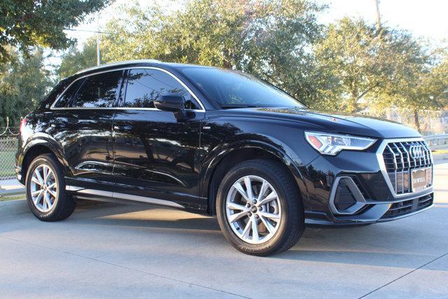 2022 audi q3 45 s line premium plus