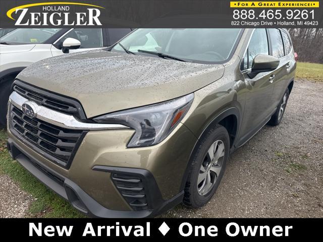 2024 subaru ascent premium 8-passenger