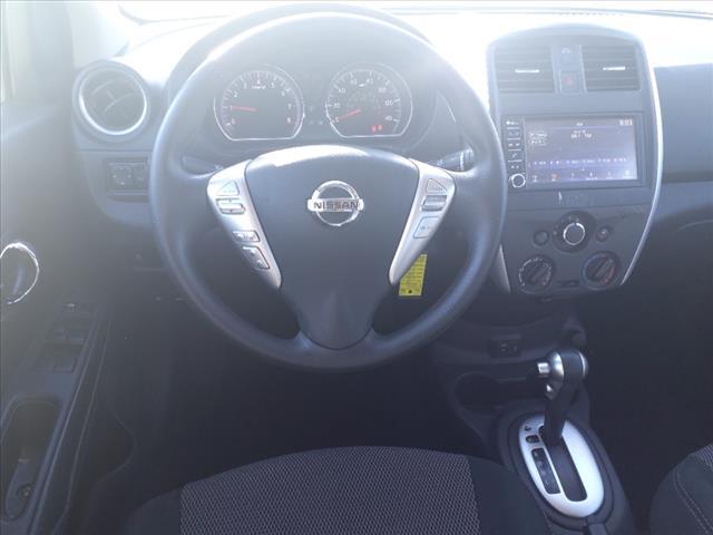 2019 nissan versa 1.6 sv