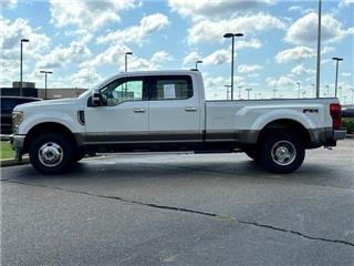 2022 Ford F-350 lariat