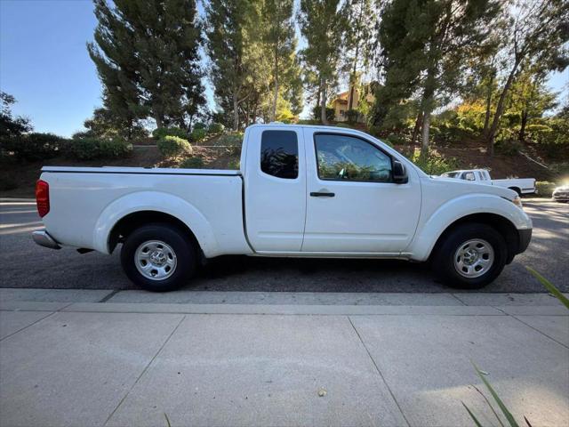 2016 nissan frontier s