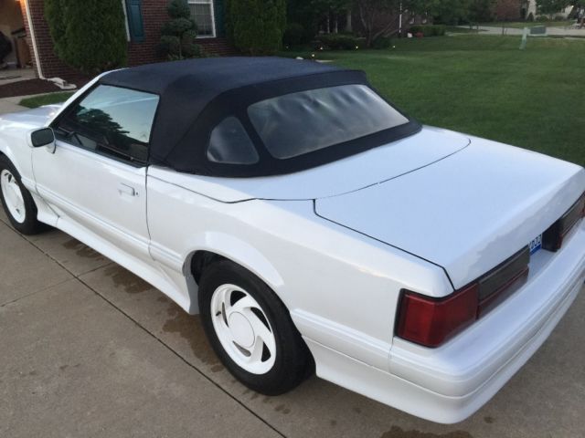 1989 ford mustang asc mclaren 5.0 automatic rust free always. drives great