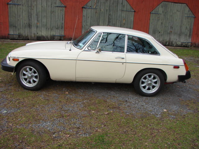 mgb gt 1974 w/overdrive