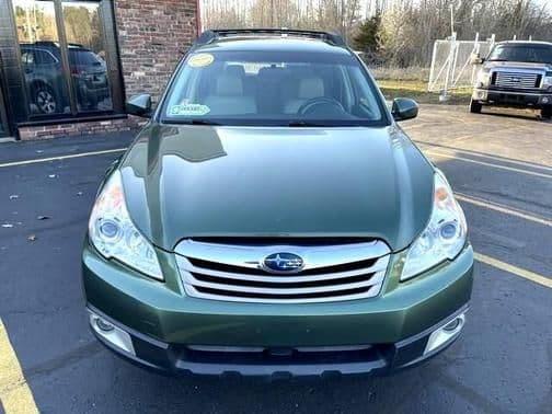 2011 subaru outback 2.5 i premium in clio, michigan
