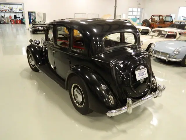 1948 rover p-3 4 door sedan
