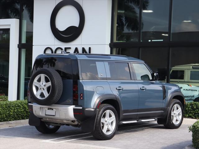 2022 land rover defender 110 se