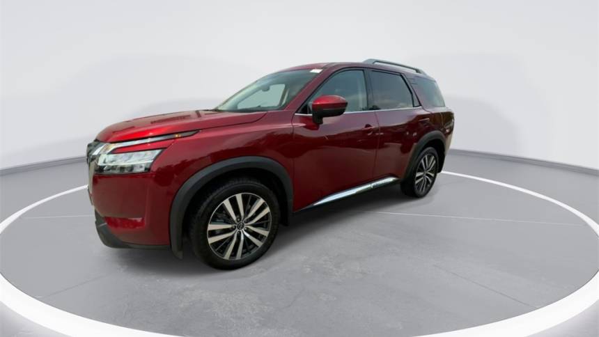 2022 nissan pathfinder platinum