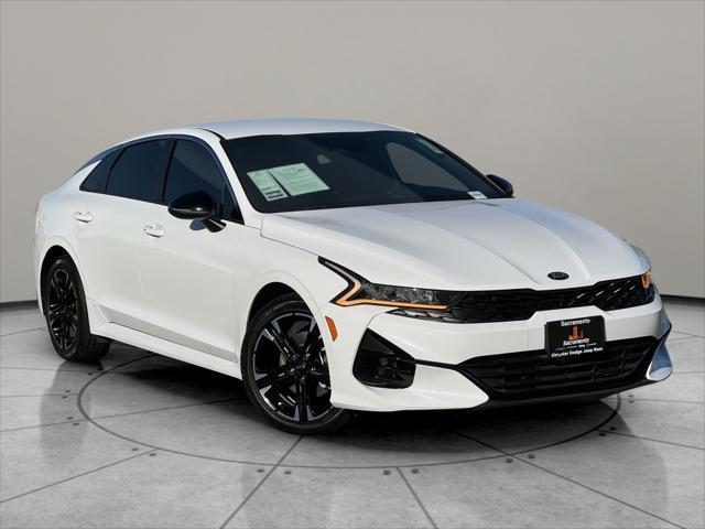2021 kia k5 gt-line