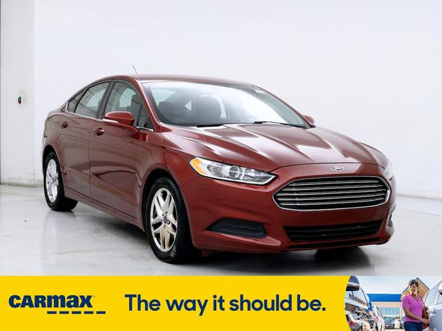 2014 ford fusion se
