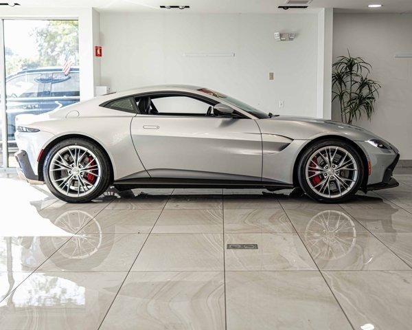 2021 aston martin vantage automatic