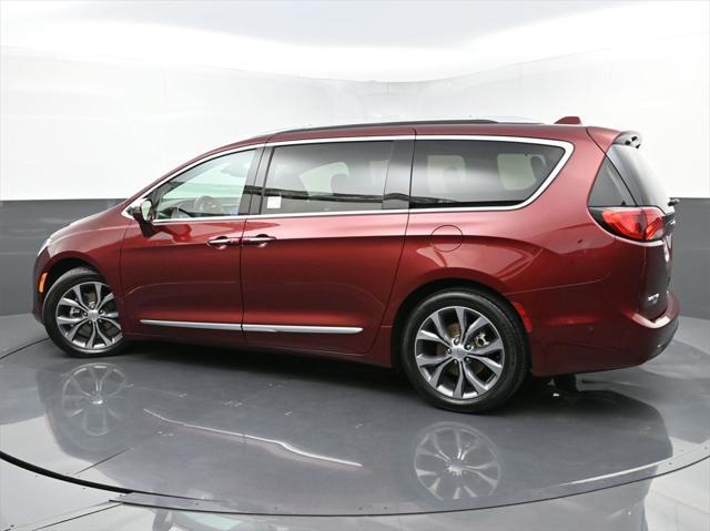 2017 chrysler pacifica limited