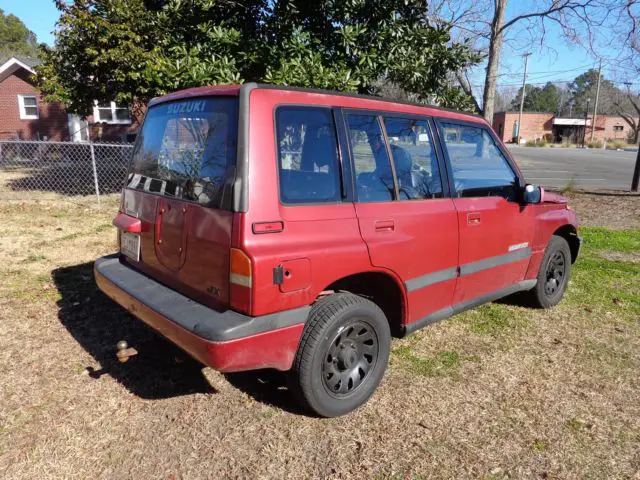 91 suzuki sidekick 5 speed - real 4 wheel drive - 145k
