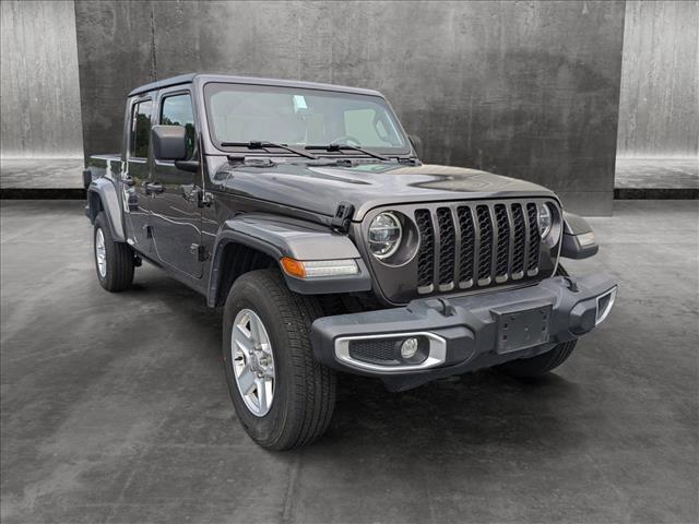 2022 jeep gladiator sport s