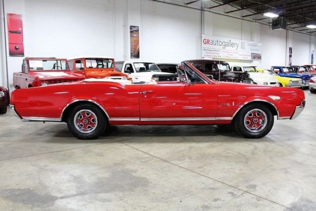 1967 oldsmobile cutlass 442 convertible 45807 miles red convertible 455ci v8 aut