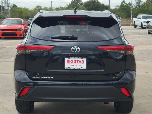 2023 toyota highlander l fwd